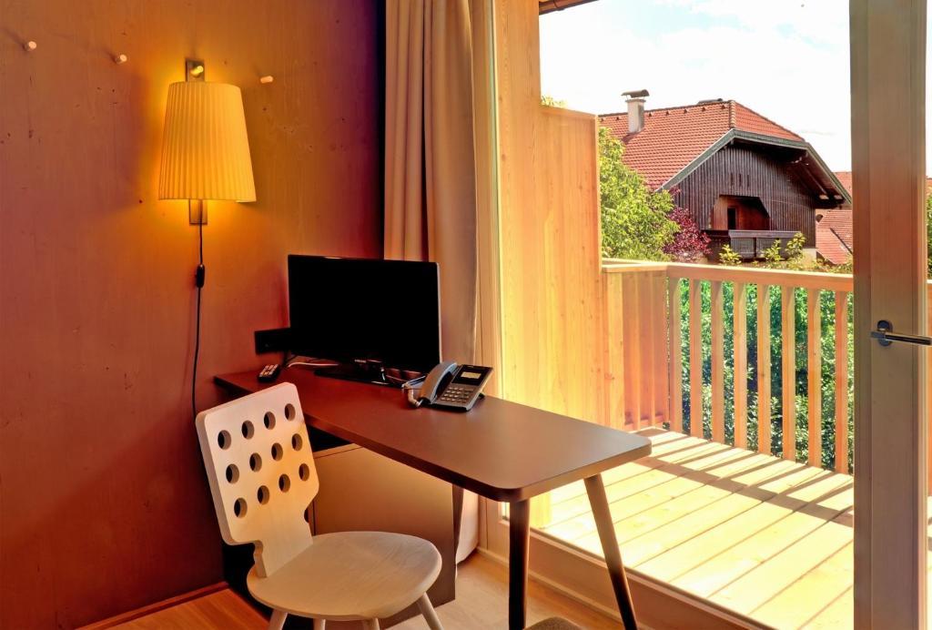 Hotel Gasthof Neumayr Obertrum am See Exterior foto