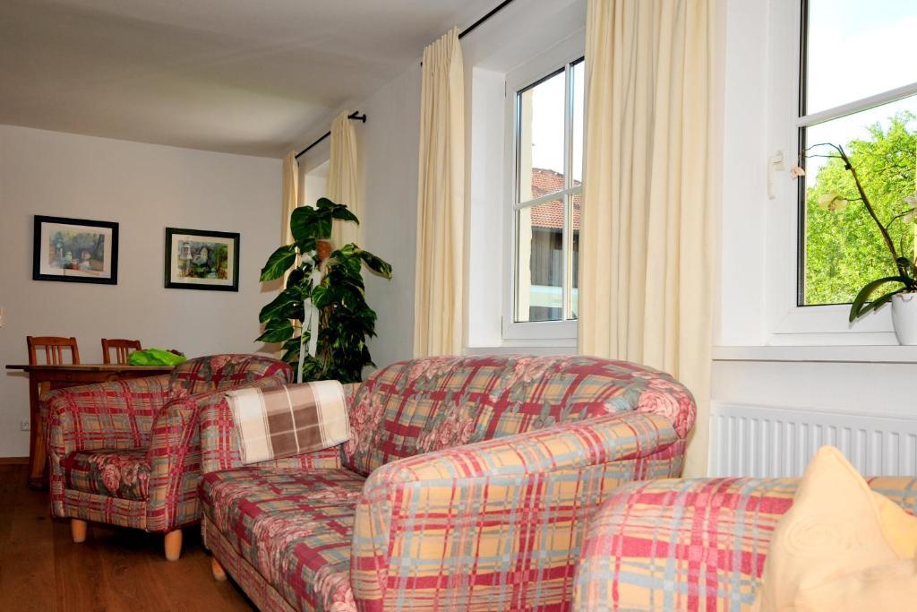 Hotel Gasthof Neumayr Obertrum am See Exterior foto